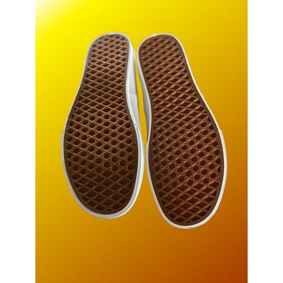 NWB Vans Refract Rainbow Sneakers Women's Size 10 - Picture 11 of 11